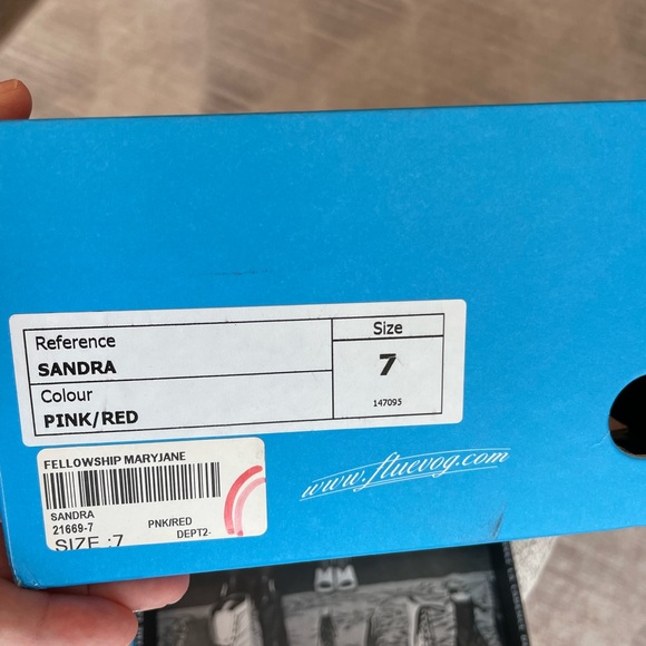 John Fluevog Fellowships Sandra Mary Jane - Picture 11 of 11